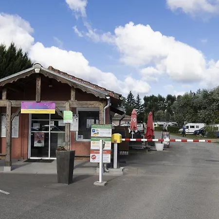 Kamp alanı Les Nysades Mirepoix (Ariege)
